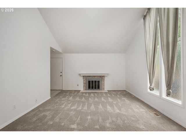 391 Sw NANCY Ave, Gresham, OR 97030