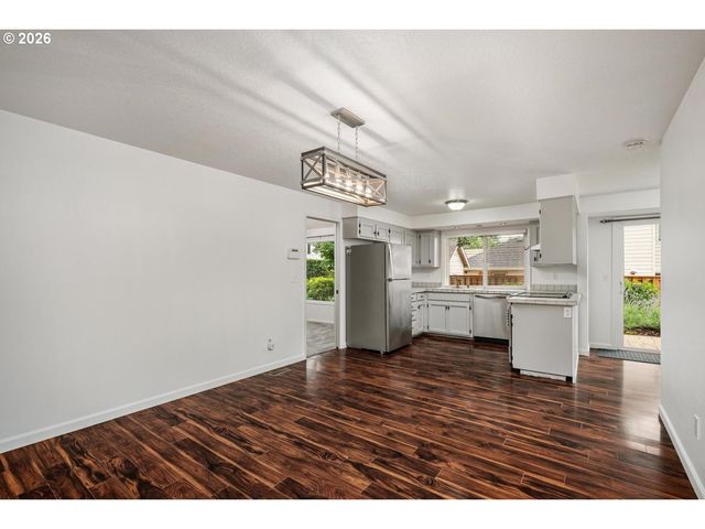 391 Sw NANCY Ave, Gresham, OR 97030
