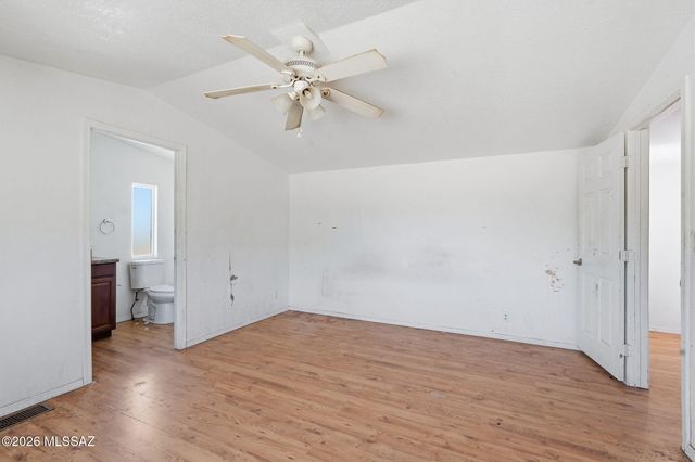 6811 N Guthrie Road, Tucson, AZ 85743