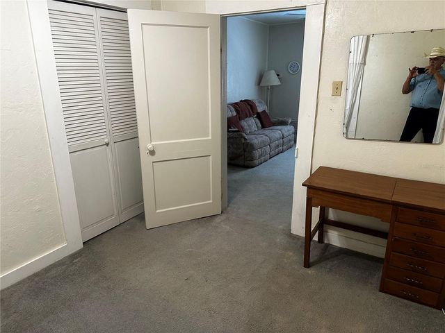 142 NW 2ND AVENUE, Williston, FL 32696