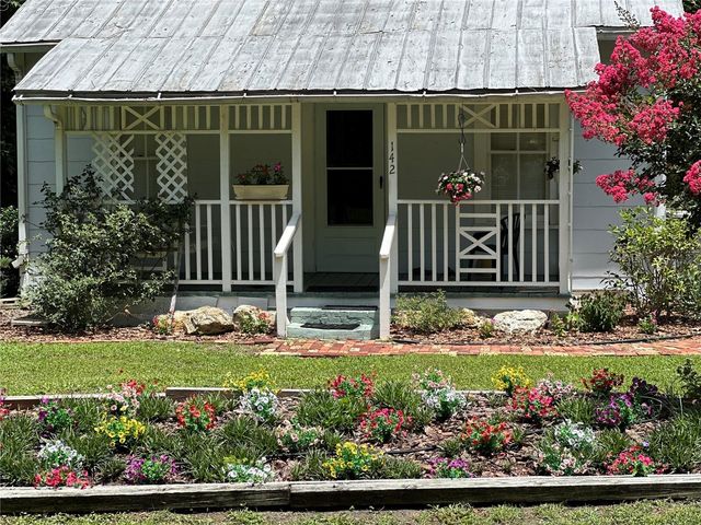 142 NW 2ND AVENUE, Williston, FL 32696