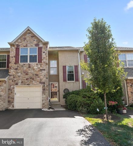 81 CHADWICK CIR, Eagleville, PA 19403