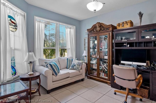 7026 Strafford Oaks Drive, Sebring, FL 33875