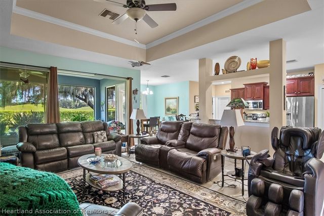7026 Strafford Oaks Drive, Sebring, FL 33875