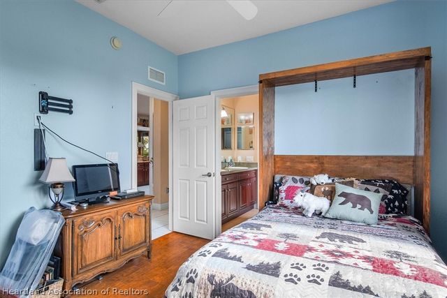 7026 Strafford Oaks Drive, Sebring, FL 33875