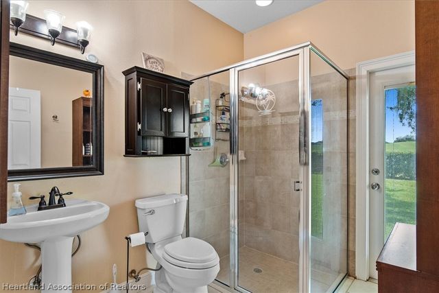 7026 Strafford Oaks Drive, Sebring, FL 33875