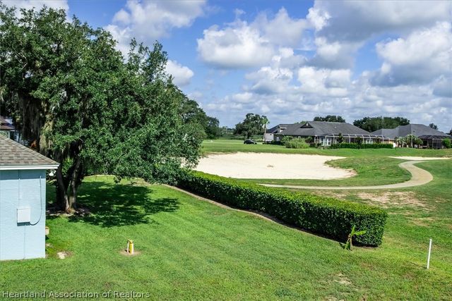 7026 Strafford Oaks Drive, Sebring, FL 33875