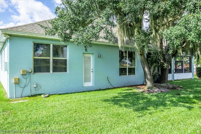 7026 Strafford Oaks Drive, Sebring, FL 33875
