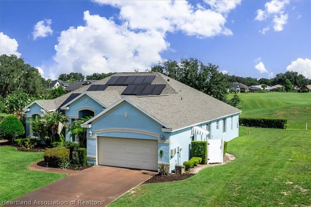 7026 Strafford Oaks Drive, Sebring, FL 33875