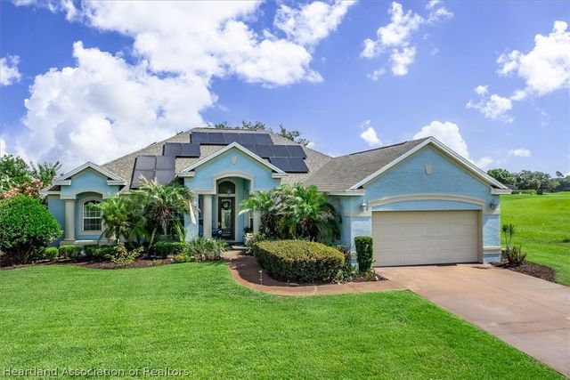 7026 Strafford Oaks Drive, Sebring, FL 33875