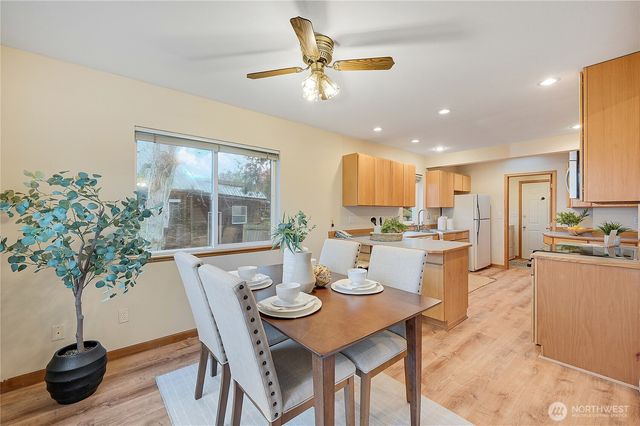 320 N North Street, Sequim, WA 98382