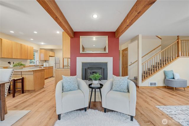 320 N North Street, Sequim, WA 98382