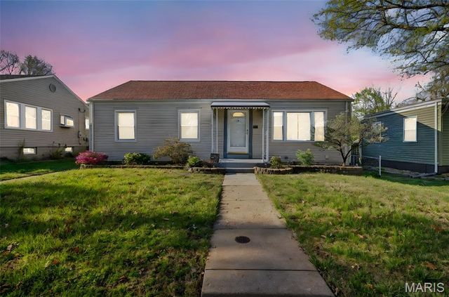 6924 Bancroft Avenue, St Louis, MO 63109