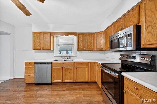 6924 Bancroft Avenue, St Louis, MO 63109