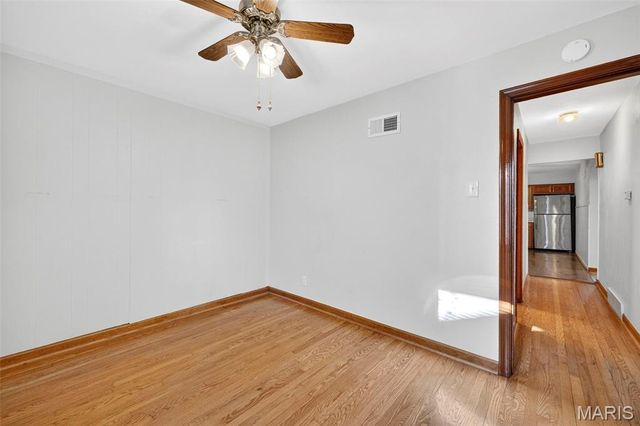 6924 Bancroft Avenue, St Louis, MO 63109