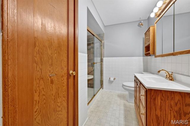 6924 Bancroft Avenue, St Louis, MO 63109