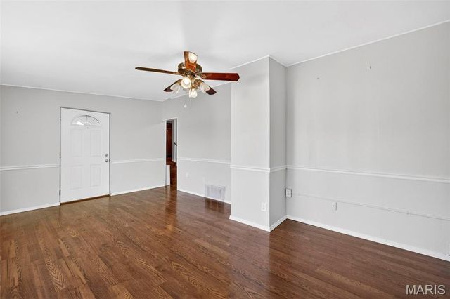 6924 Bancroft Avenue, St Louis, MO 63109