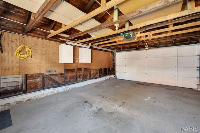 6924 Bancroft Avenue, St Louis, MO 63109