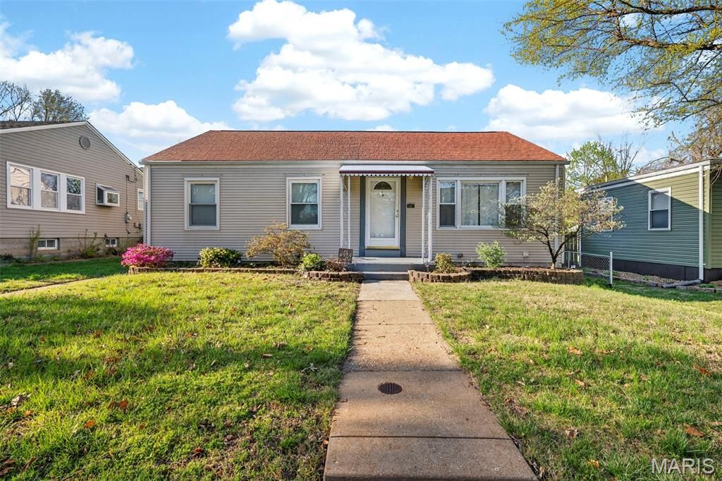 6924 Bancroft Avenue, St Louis, MO 63109