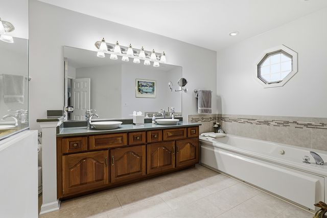 9420 Seton Place, Orland Park, IL 60467