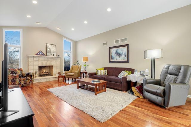 9420 Seton Place, Orland Park, IL 60467