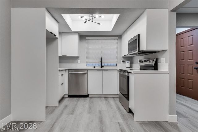 2120 Venus Avenue C, North Las Vegas, NV 89030