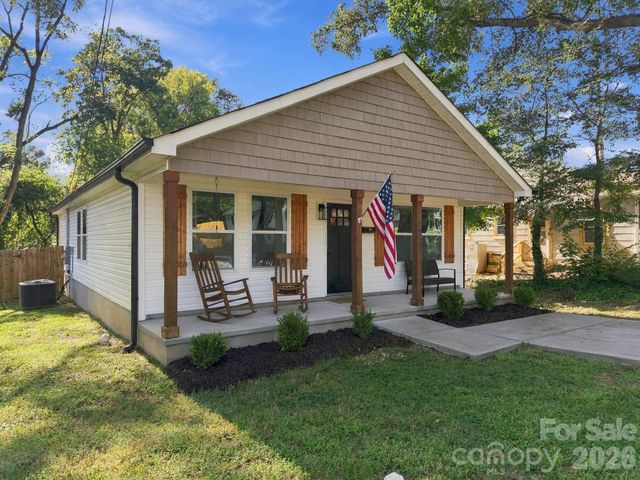 523 Gibson Drive NW, Concord, NC 28025