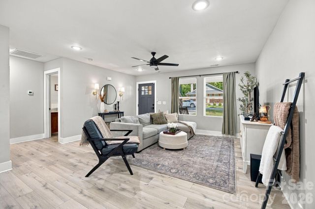 523 Gibson Drive NW, Concord, NC 28025