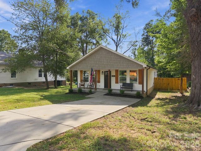 523 Gibson Drive NW, Concord, NC 28025