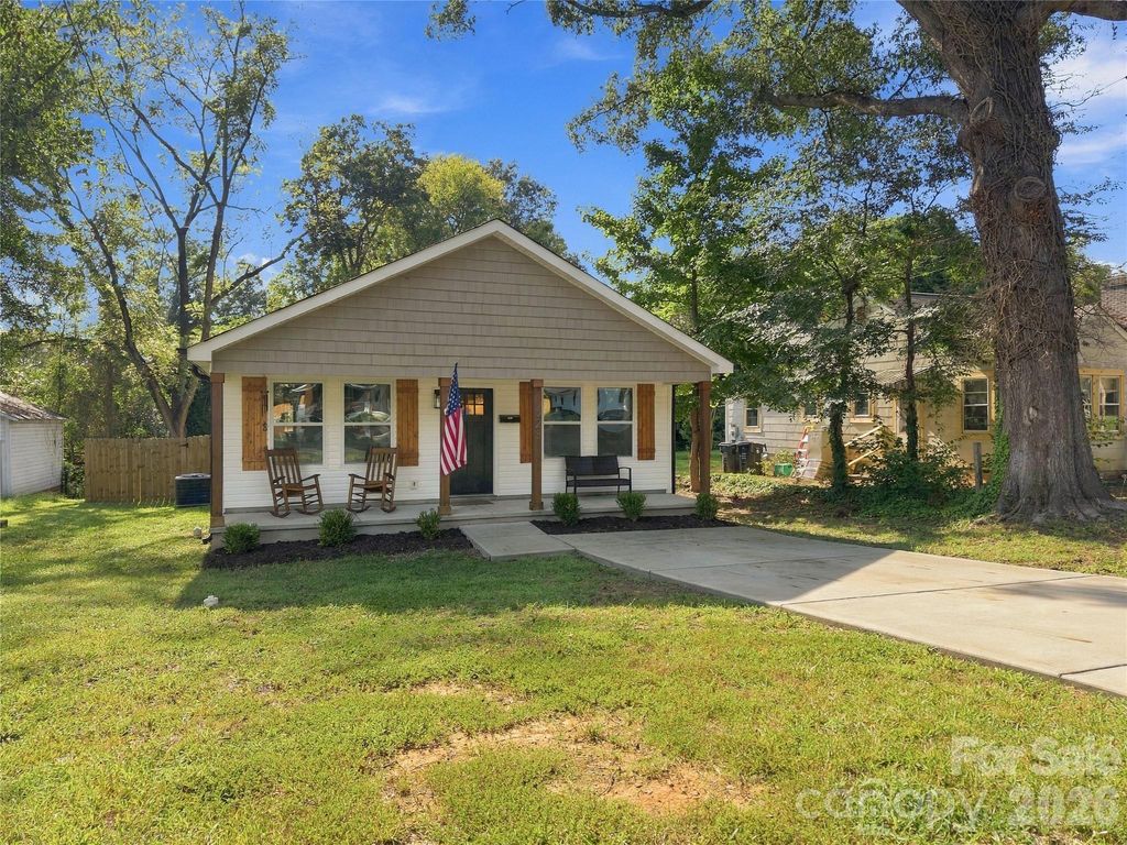 523 Gibson Drive NW, Concord, NC 28025