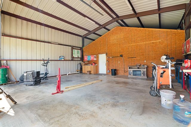 101 S County Road 35810, Arthur City, TX 75411