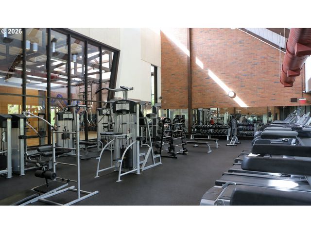 29 OSWEGO Smt, Lake Oswego, OR 97035