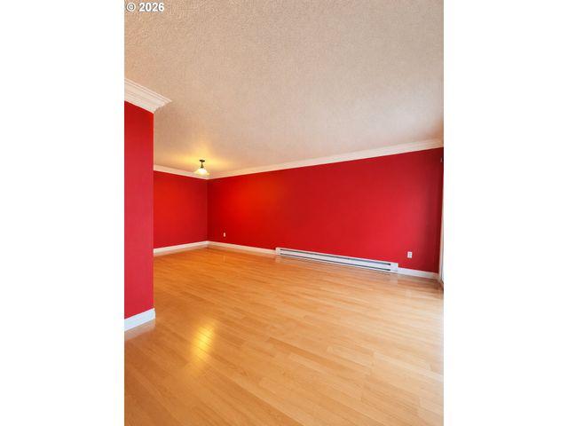 29 OSWEGO Smt, Lake Oswego, OR 97035