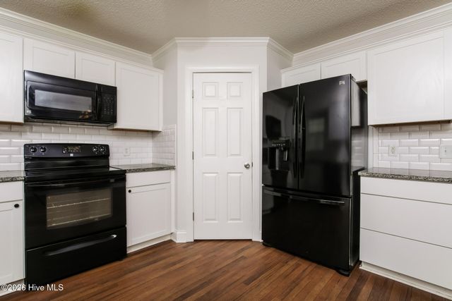 3715 Highland Drive, Ayden, NC 28513