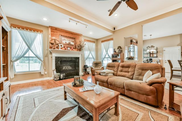 15403 Devin Lane, Crosby, TX 77532