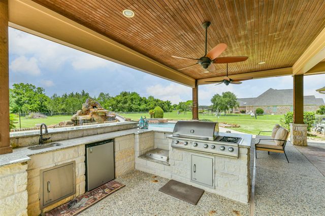 15403 Devin Lane, Crosby, TX 77532