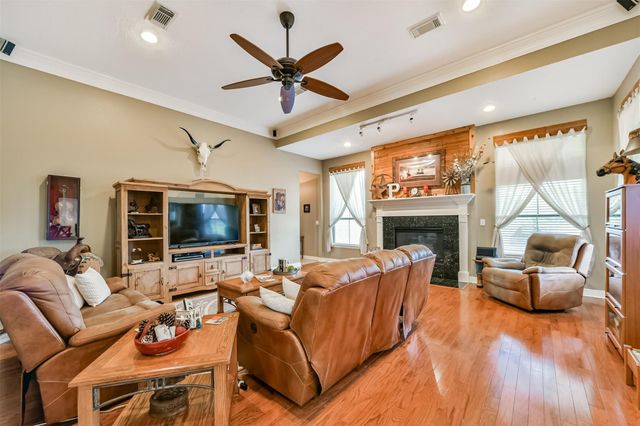15403 Devin Lane, Crosby, TX 77532