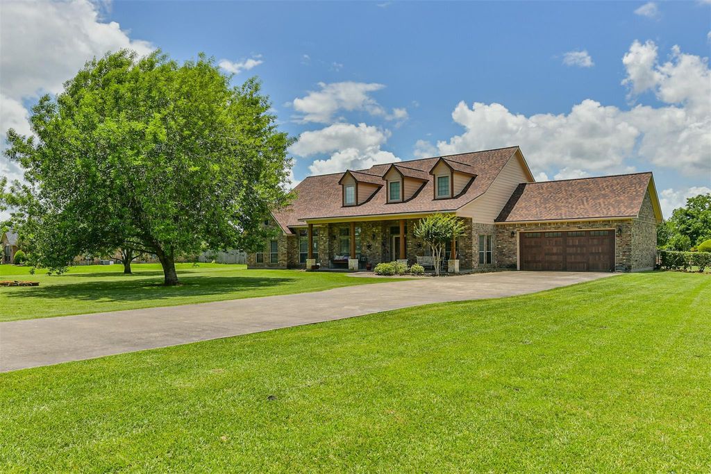 15403 Devin Lane, Crosby, TX 77532