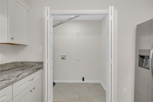 353 Fox Hill RD, Hampton, VA 23669