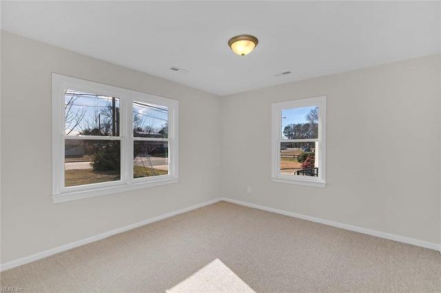 353 Fox Hill RD, Hampton, VA 23669