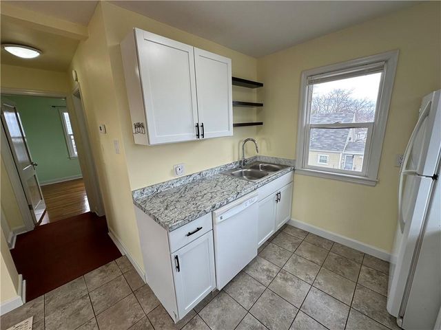 215 W 8th Street, Maryville, MO 64468