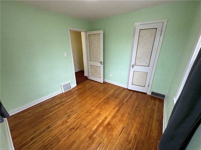 215 W 8th Street, Maryville, MO 64468