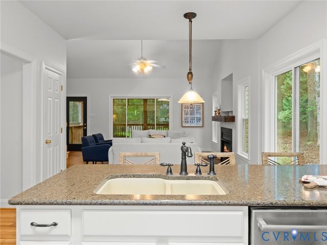 2039 Shadow Creek Ct, Powhatan, VA 23139