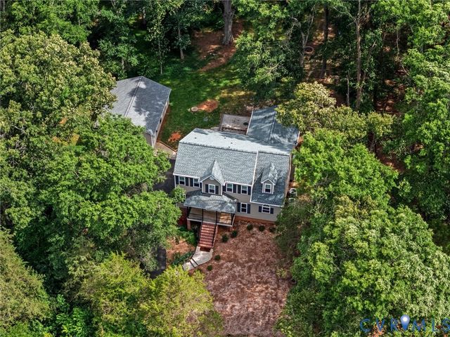 2039 Shadow Creek Ct, Powhatan, VA 23139