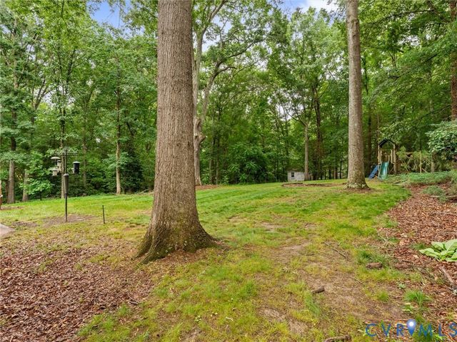 2039 Shadow Creek Ct, Powhatan, VA 23139