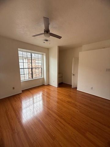 8888 Benning Drive 271, Houston, TX 77031