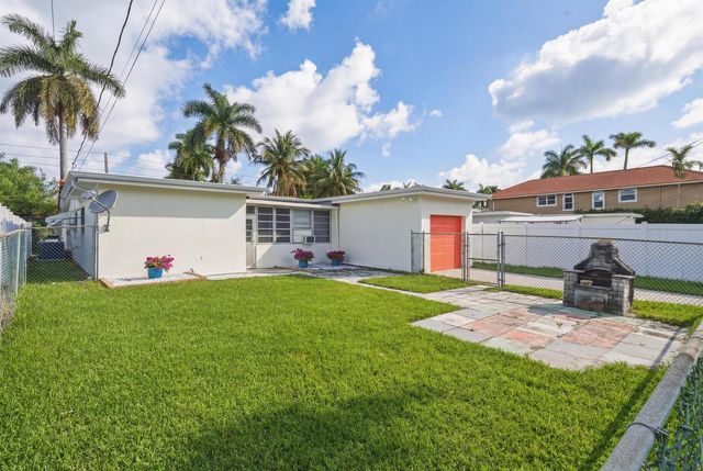 1114 Johnson Street, Hollywood, FL 33019