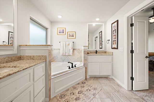 8208 Poplar Drive, Edmond, OK 73034