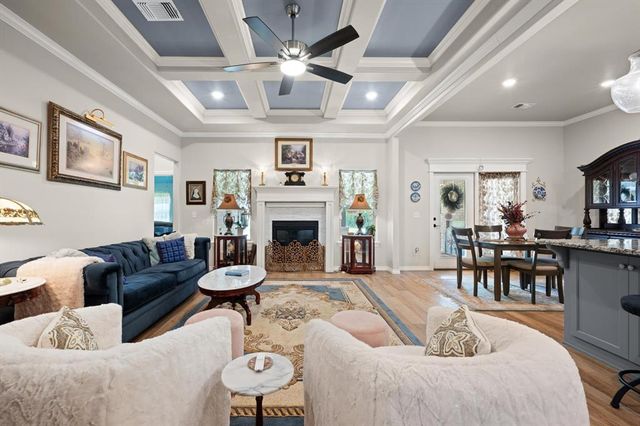 8208 Poplar Drive, Edmond, OK 73034