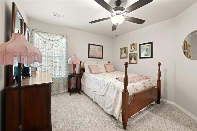 8208 Poplar Drive, Edmond, OK 73034